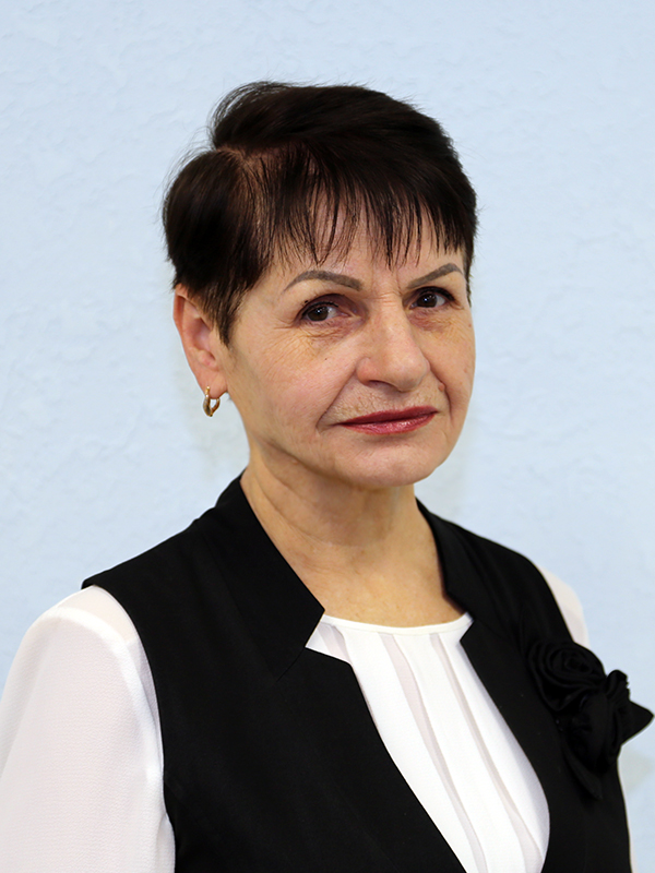 Дементьева Нина Михайловна.